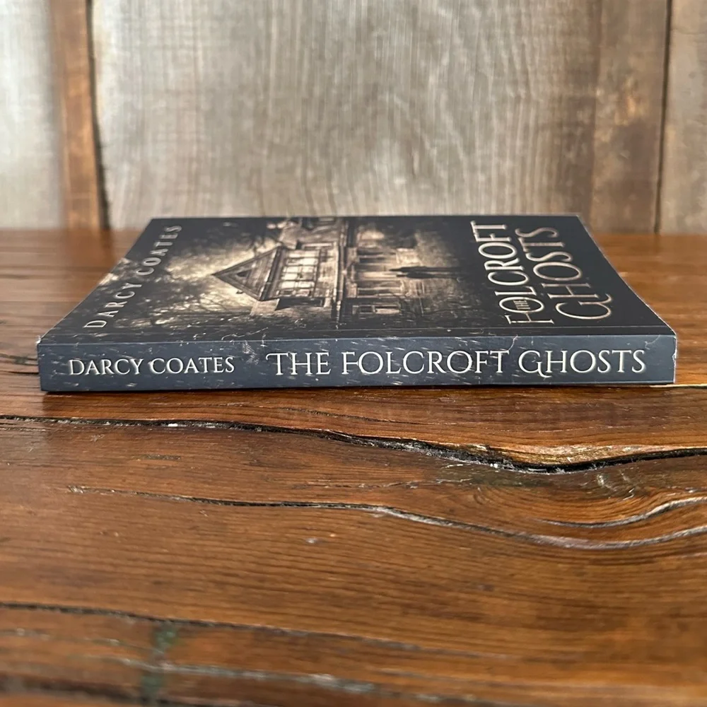 The Folcroft Ghosts by Darcy Coates Paperback Book Horror Mystery Ghost Story